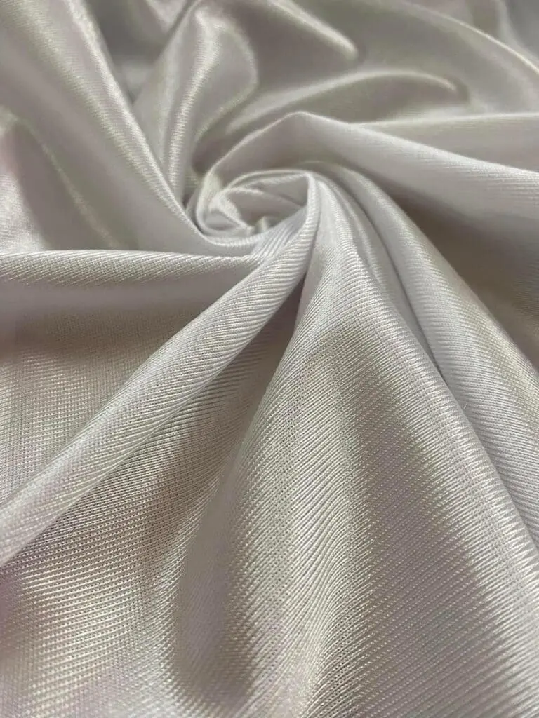 Vải thun Bóng Chiếu là gì ? Ứng dụng trong may mặc 2 Vải thun Bóng Chiếu là gì ? Ứng dụng trong may mặc – Vải Thun Phú Sang