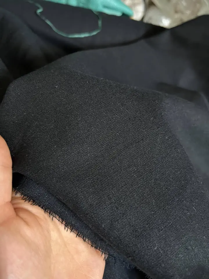 Vải Linen Bột Là Gì? Ưu Nhược Điểm Và Cách Chọn 3 Vải Linen Bột Là Gì? Ưu Nhược Điểm Và Cách Chọn – Vải Thun Phú Sang