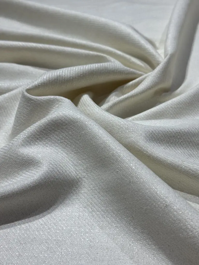 Ứng dụng vải thun Sọc Xéo Poly ? – Vải Thun Phú Sang