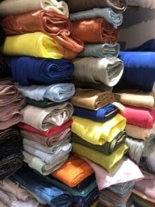 Vải Tici Hồ Lạnh Là Gì? Mát Không, May Gì Phù Hợp? 4 vải tici hồ lạnh